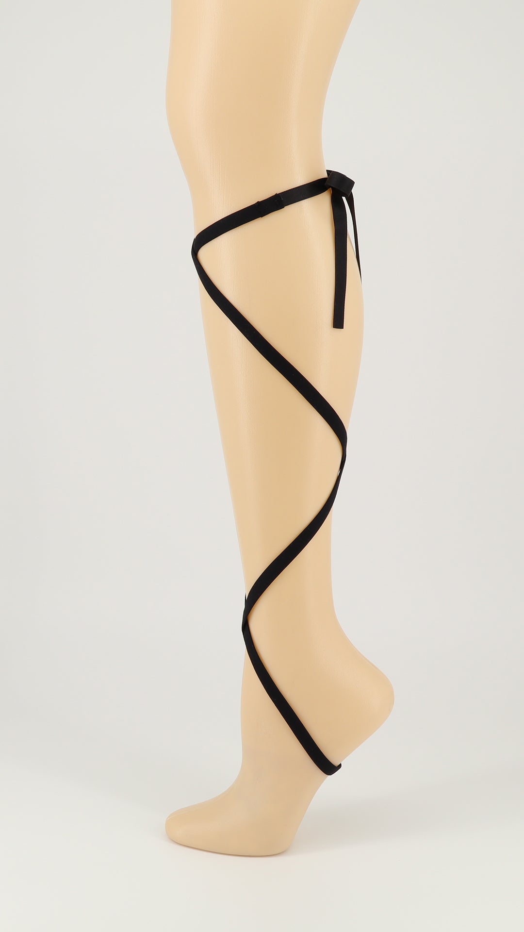 Black lace Legups from the side of the leg